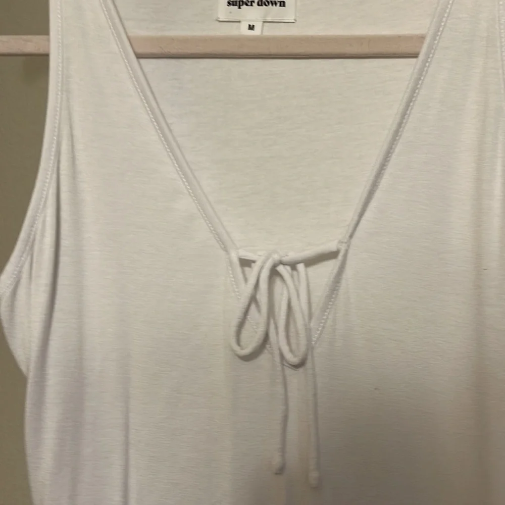 Revolve top - Picture 2 of 2